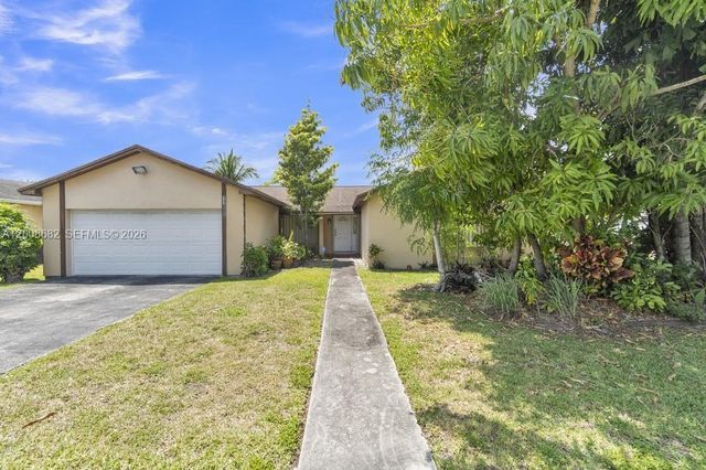 11000 SW 141st Ave, Miami, FL 33186