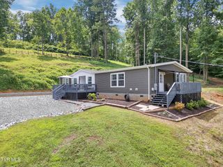 1444 Mount Carmel Road, Mosheim, TN 37818