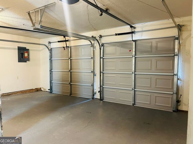 7018 New Dale Road, Rex, GA 30273