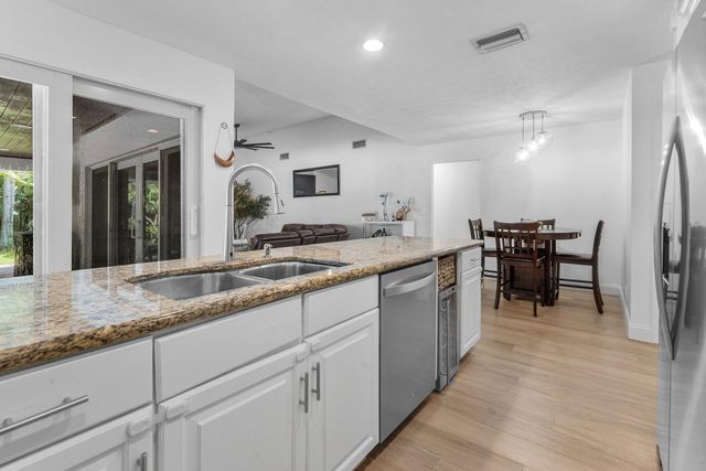 18329 LOXAHATCHEE RIVER Road, Jupiter, FL 33458