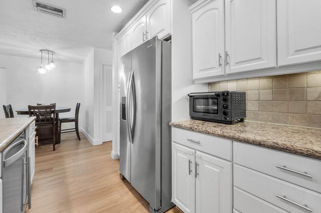 18329 LOXAHATCHEE RIVER Road, Jupiter, FL 33458