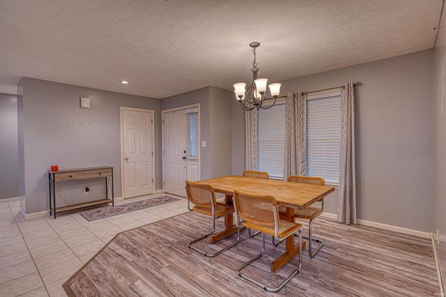 3634 Grinell Drive, Evansville, IN 47711