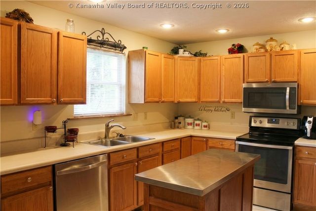 6788 Teays Valley Road, Scott Depot, WV 25560