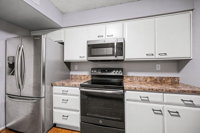 104 N Watchtower Drive, 104, Wilder, KY 41076