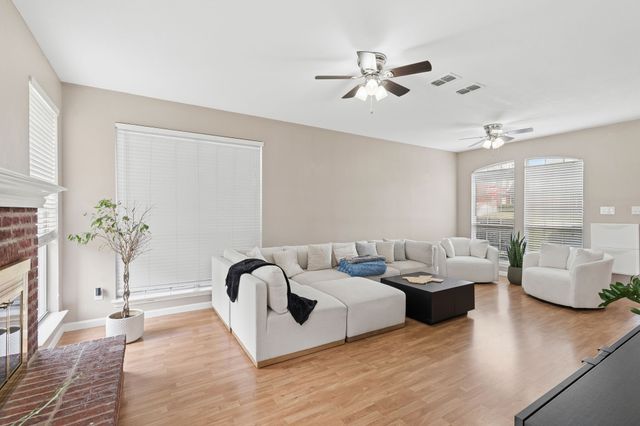 1552 Dublin Circle, Grapevine, TX 76051