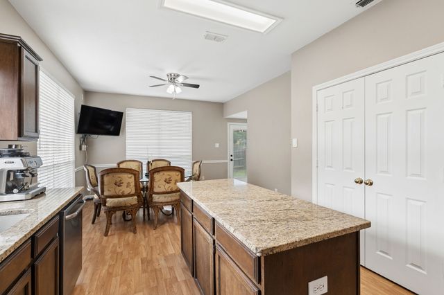 1552 Dublin Circle, Grapevine, TX 76051
