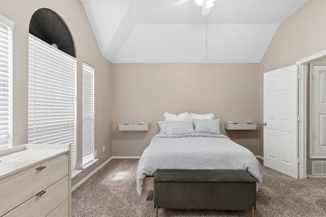1552 Dublin Circle, Grapevine, TX 76051