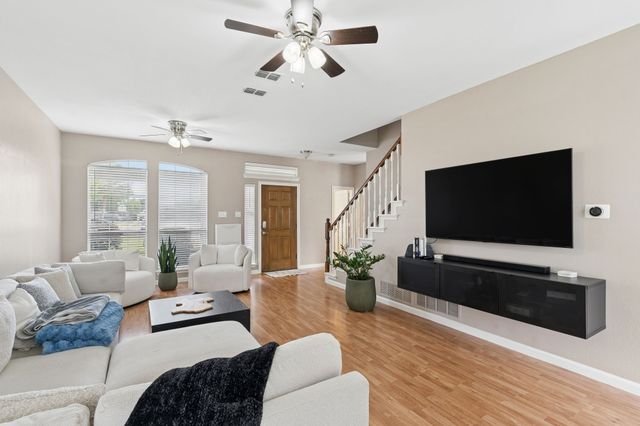 1552 Dublin Circle, Grapevine, TX 76051
