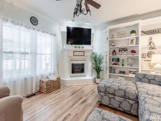 3212 Roselawn Drive, Evansville, IN 47711