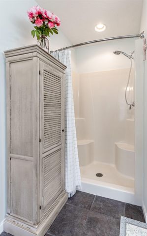 3212 Roselawn Drive, Evansville, IN 47711