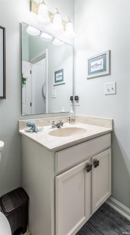 3212 Roselawn Drive, Evansville, IN 47711