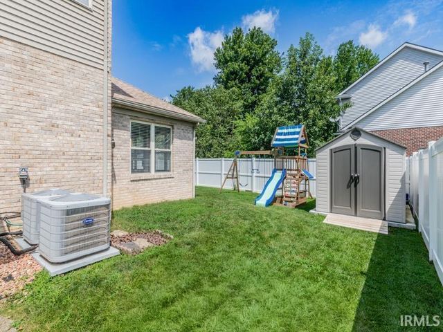 3212 Roselawn Drive, Evansville, IN 47711