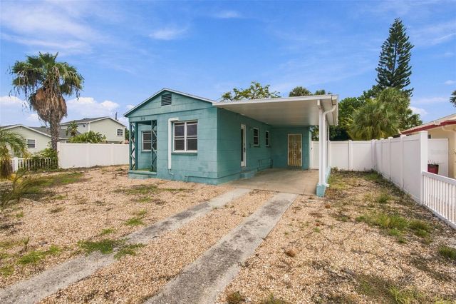 266 44TH AVENUE, St Pete Beach, FL 33706