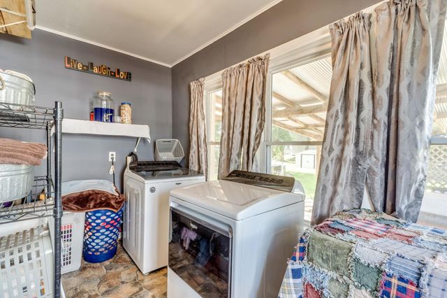 110 E 10th, El Dorado, KS 67042