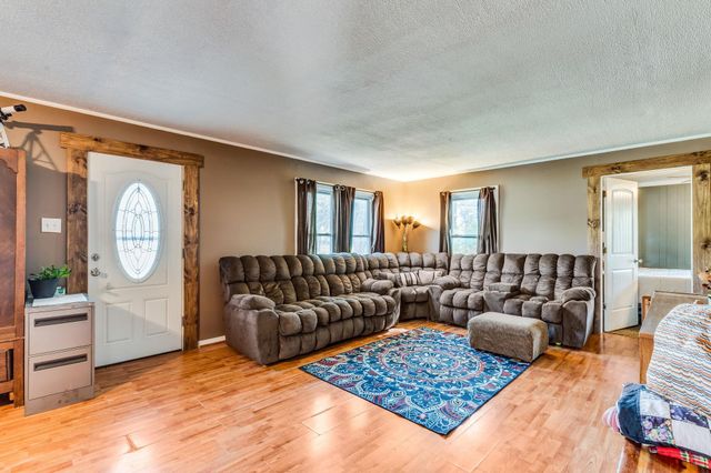 110 E 10th, El Dorado, KS 67042