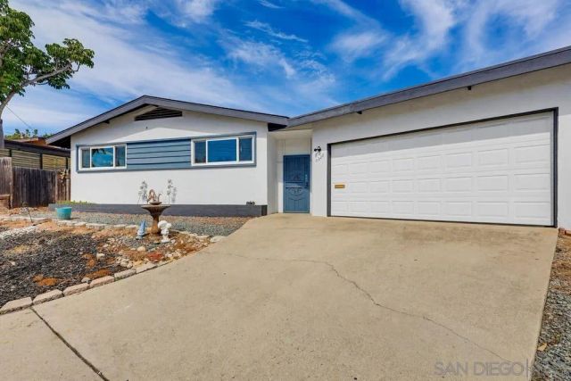 7320 Sono Place, La Mesa, CA 91941