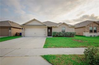 7722 Lariat Toss Dr, Corpus Christi, TX 78414