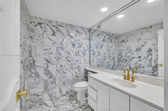 5255 Collins Ave 14D, Miami Beach, FL 33140