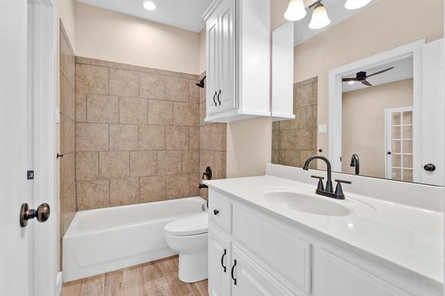 21 Ranch Road One, Willis, TX 77378
