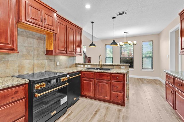 21 Ranch Road One, Willis, TX 77378