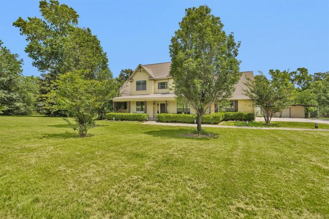 21 Ranch Road One, Willis, TX 77378