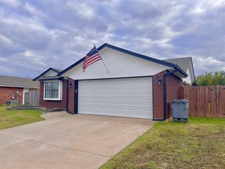 3914 SW Wolf St, Lawton, OK 73505
