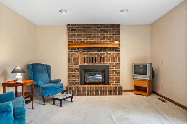 13240 Jay Street NW, Coon Rapids, MN 55448