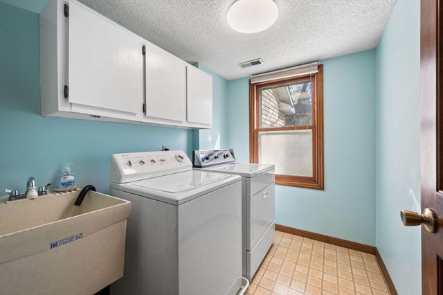 13240 Jay Street NW, Coon Rapids, MN 55448