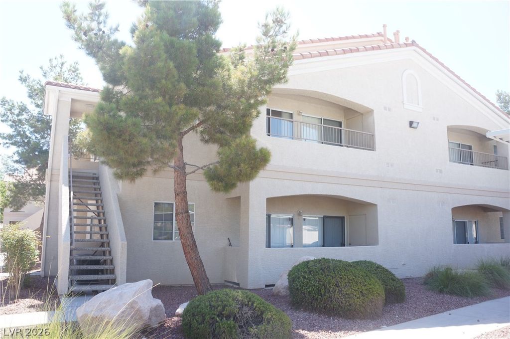 1881 West Alexander Road 2054, North Las Vegas, NV 89032