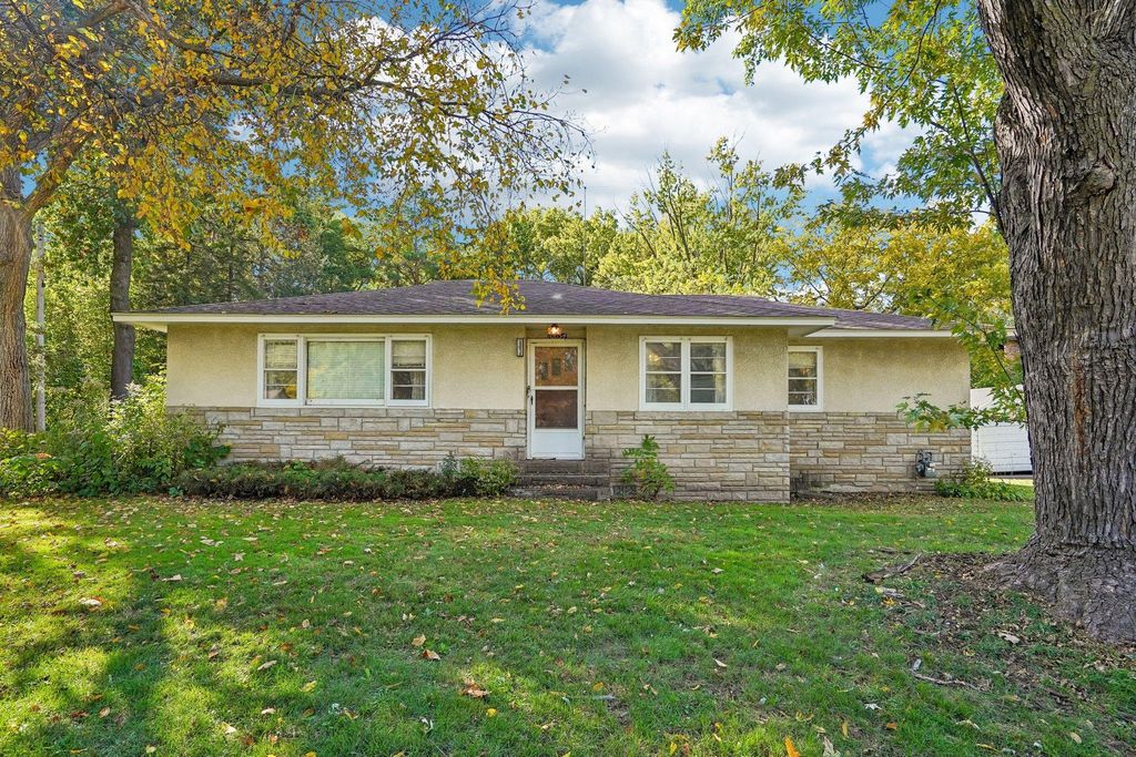 10054 Nicollet Avenue S, Bloomington, MN 55420 — exterior