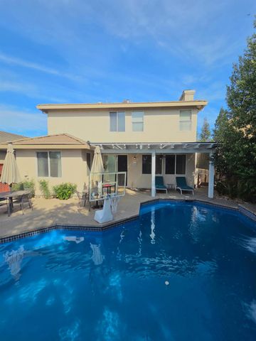 721 Tamarindo Way, Roseville, CA 95678