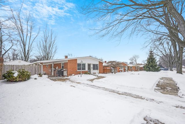 1714 Moulin Avenue, Madison Heights, MI 48071