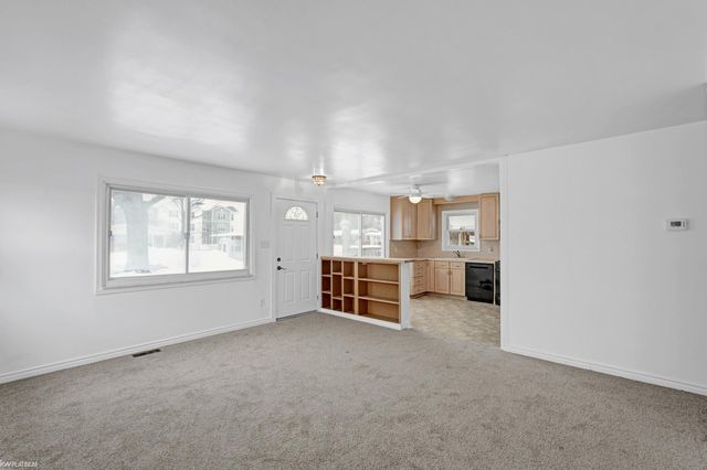 1714 Moulin Avenue, Madison Heights, MI 48071