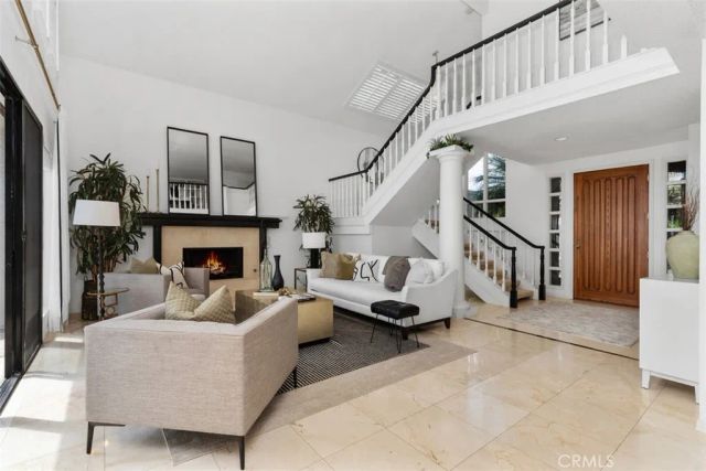 26 Coventry, Newport Beach, CA 92660