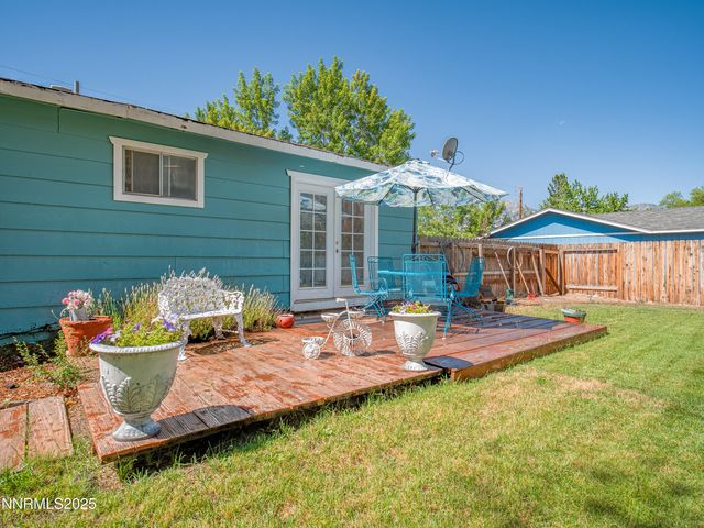 1332 Topaz Lane, Gardnerville, NV 89460