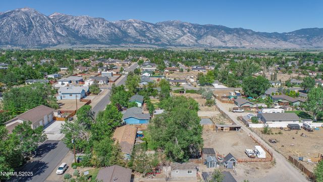 1332 Topaz Lane, Gardnerville, NV 89460