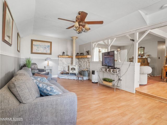 1332 Topaz Lane, Gardnerville, NV 89460