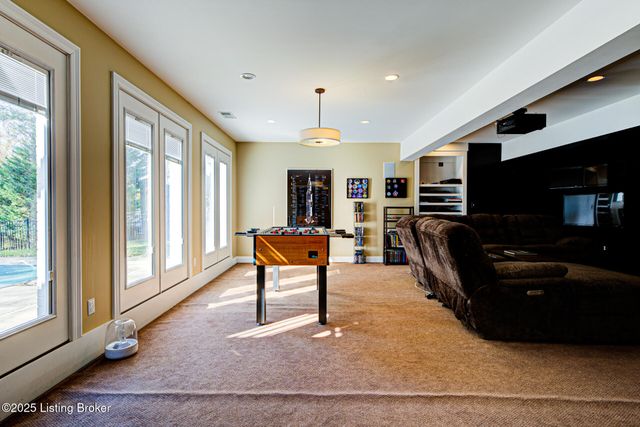 1730 Cherokee Terrace, Louisville, KY 40205