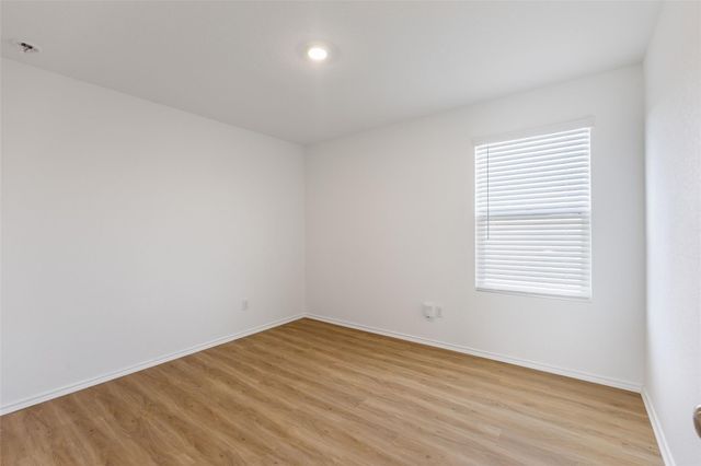 1125 Largemouth LN, Bastrop, TX 78602