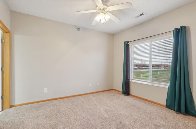 1320 SE Florence Drive 3U, Waukee, IA 50263