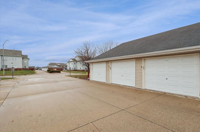 1320 SE Florence Drive 3U, Waukee, IA 50263