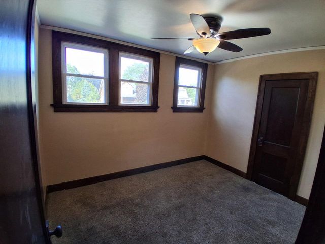 177 E Washington STREET, West Bend, WI 53095