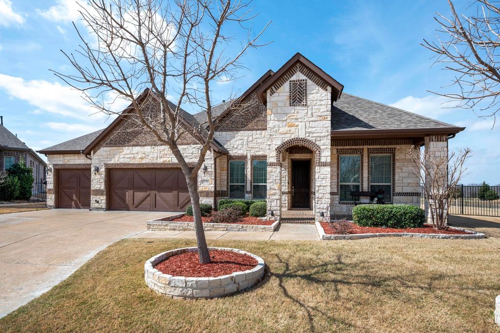 2530 Bountiful Court, Heath, TX 75126