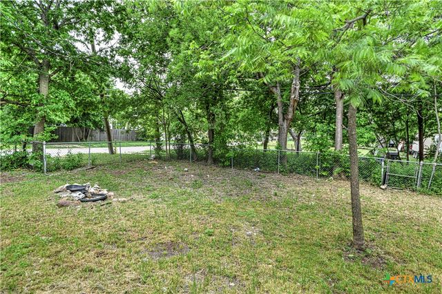 702 N 8th Street, Temple, TX 76501