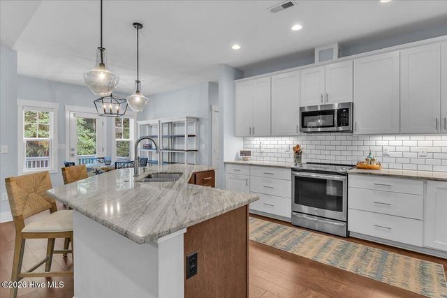 3826 Timber Stream Drive, Southport, NC 28461