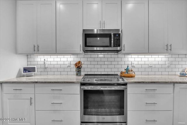 3826 Timber Stream Drive, Southport, NC 28461