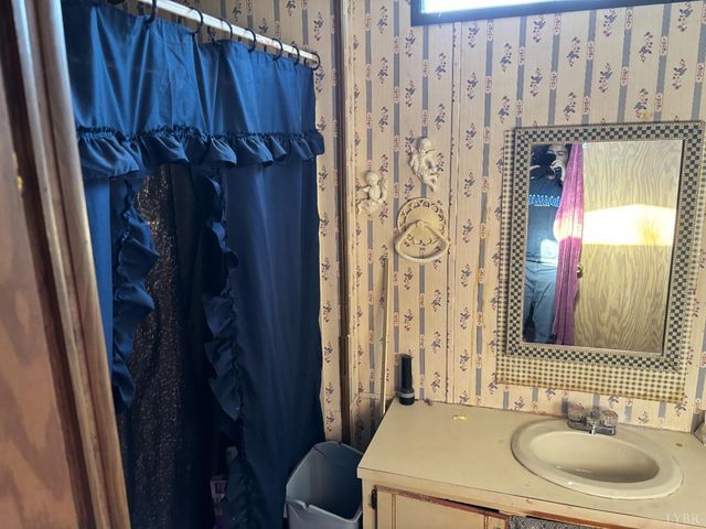 126 Napier Drive, Concord, VA 24538