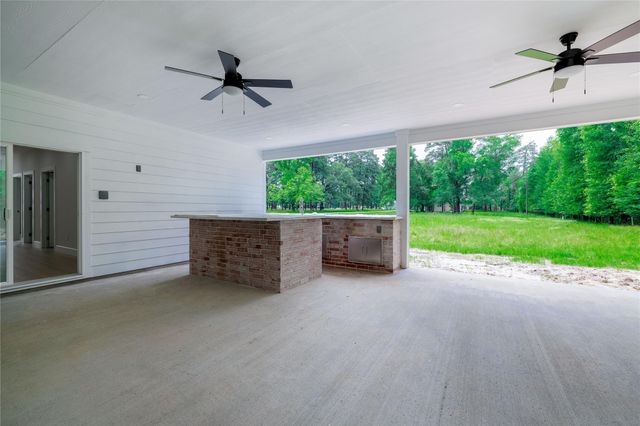 414 Peach Point Lane, Trinity, TX 75862