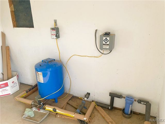 18500 N Pueblo Road, Dolan Springs, AZ 86441