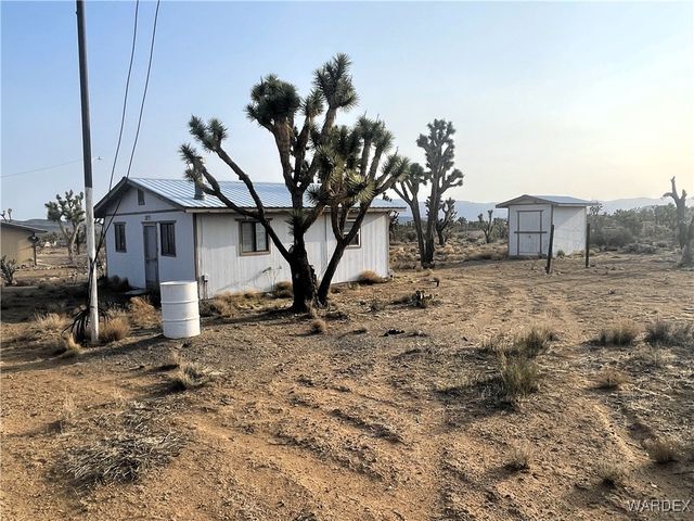 18500 N Pueblo Road, Dolan Springs, AZ 86441